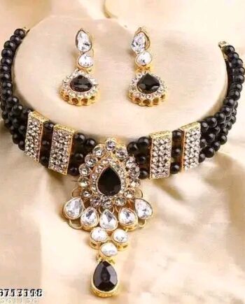 Shimmering Charming Women Necklaces & Chains (Black)